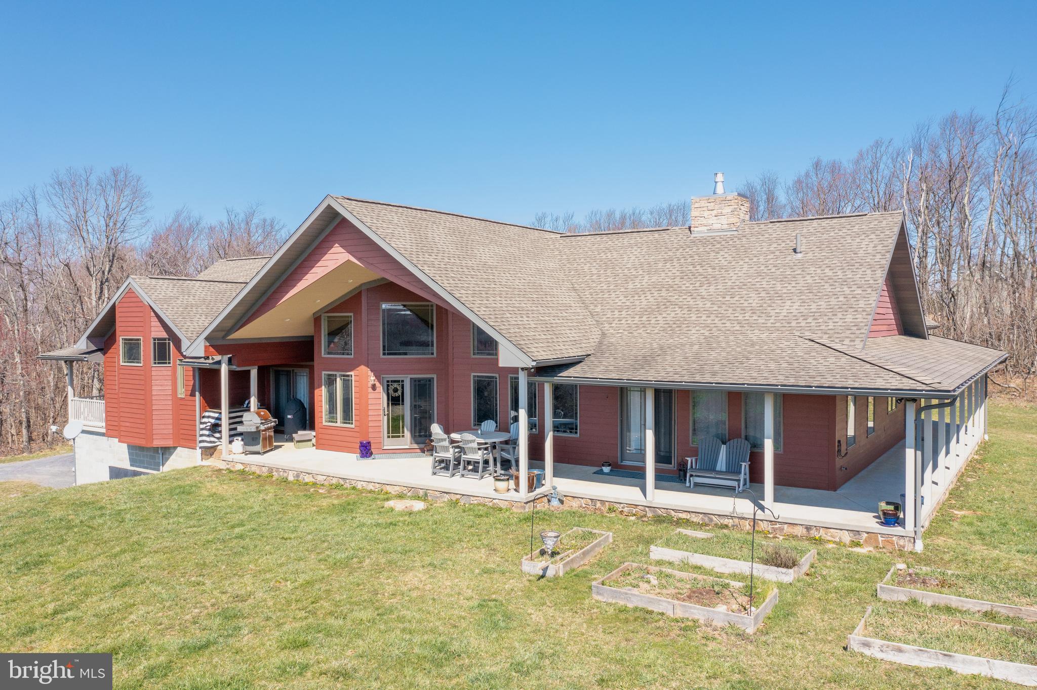 THE SUMMIT OF HARWOOD - Residential