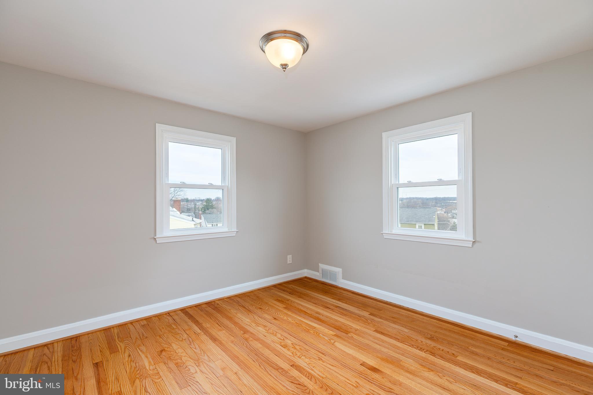 ARBOUR MANOR - Residential