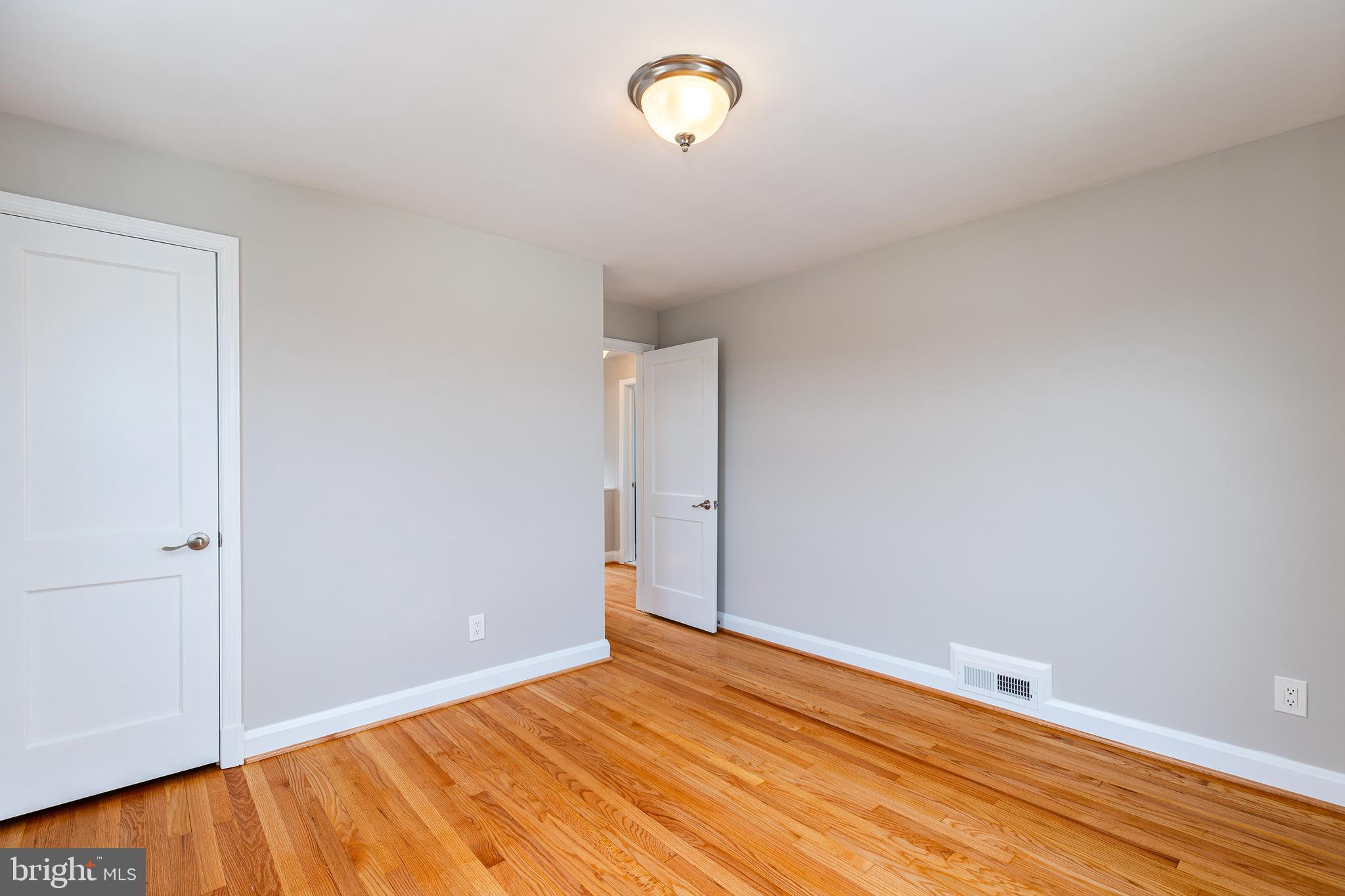 ARBOUR MANOR - Residential