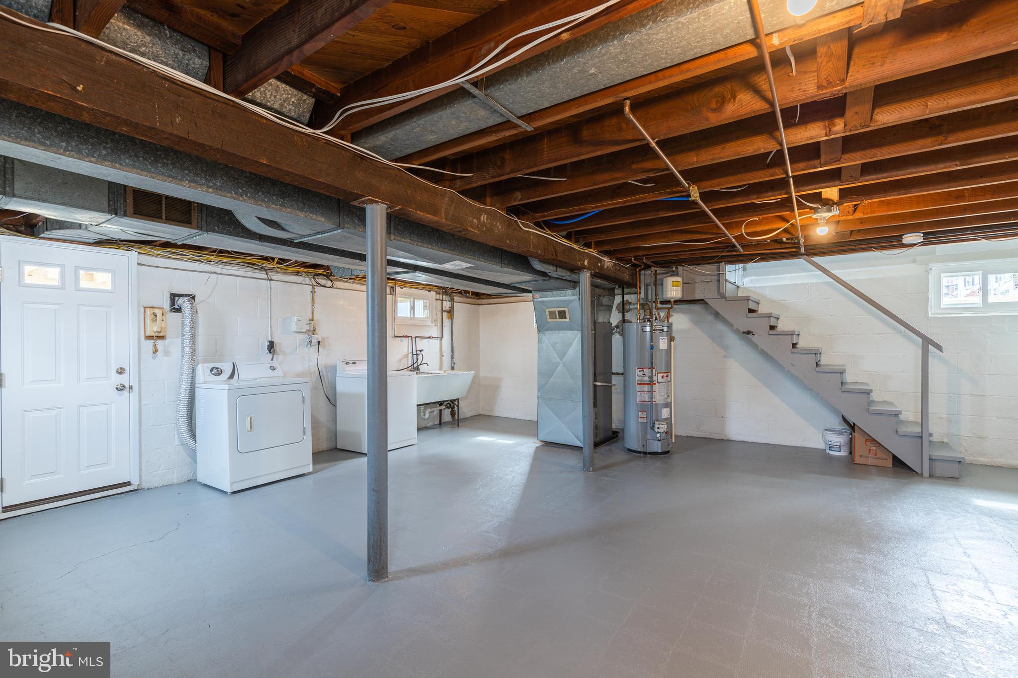 ARBOUR MANOR - Residential