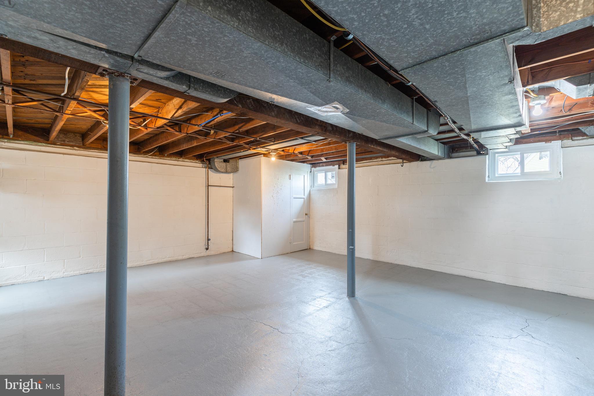 ARBOUR MANOR - Residential