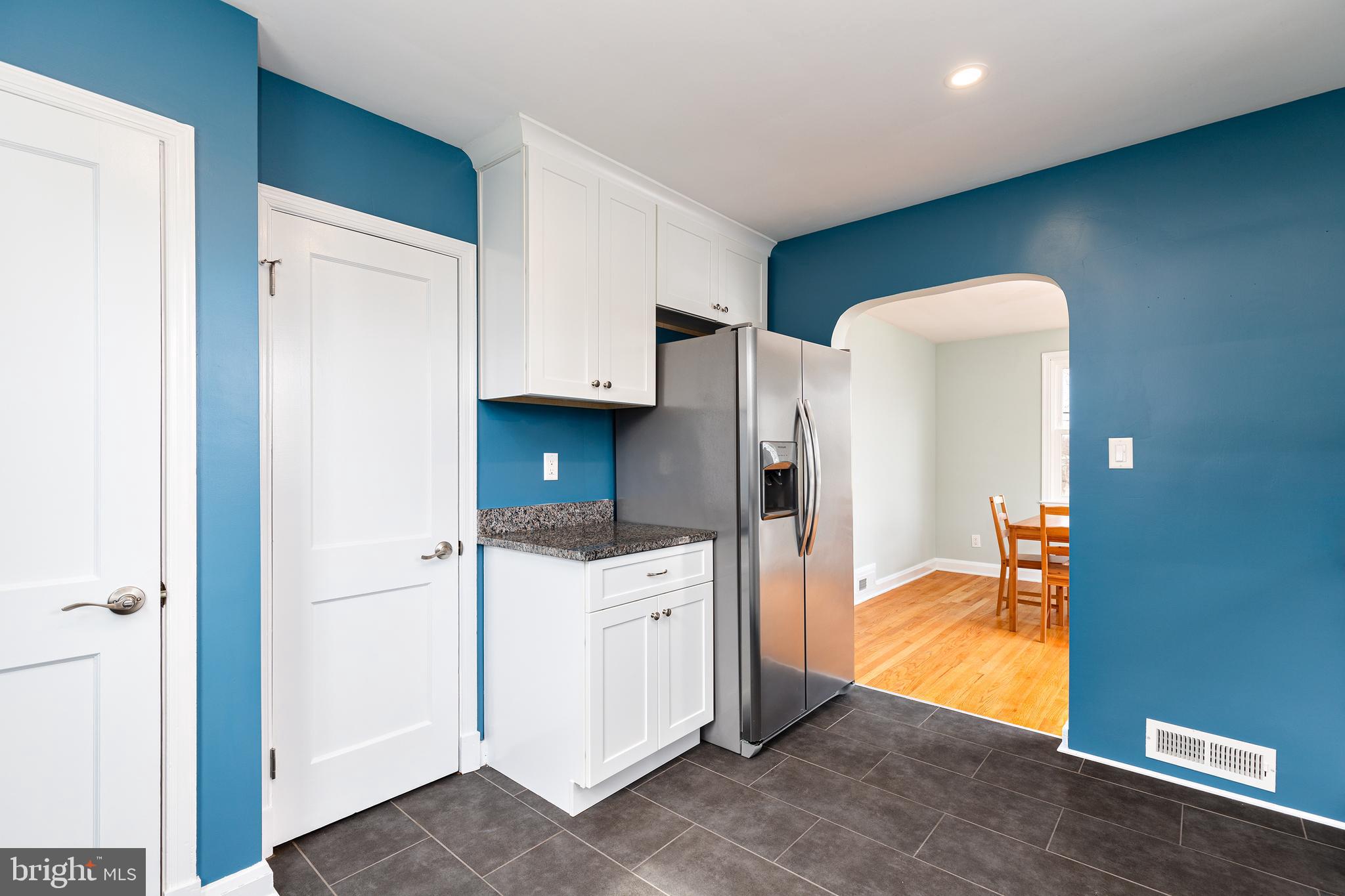 ARBOUR MANOR - Residential