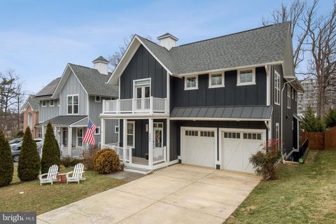 Photo of 3307 DECATUR AVE, KENSINGTON, MD 20895 (MLS # MDMC2082316) Photo of 3307 DECATUR AVE, KENSINGTON, MD 20895 (MLS # MDMC2082316)