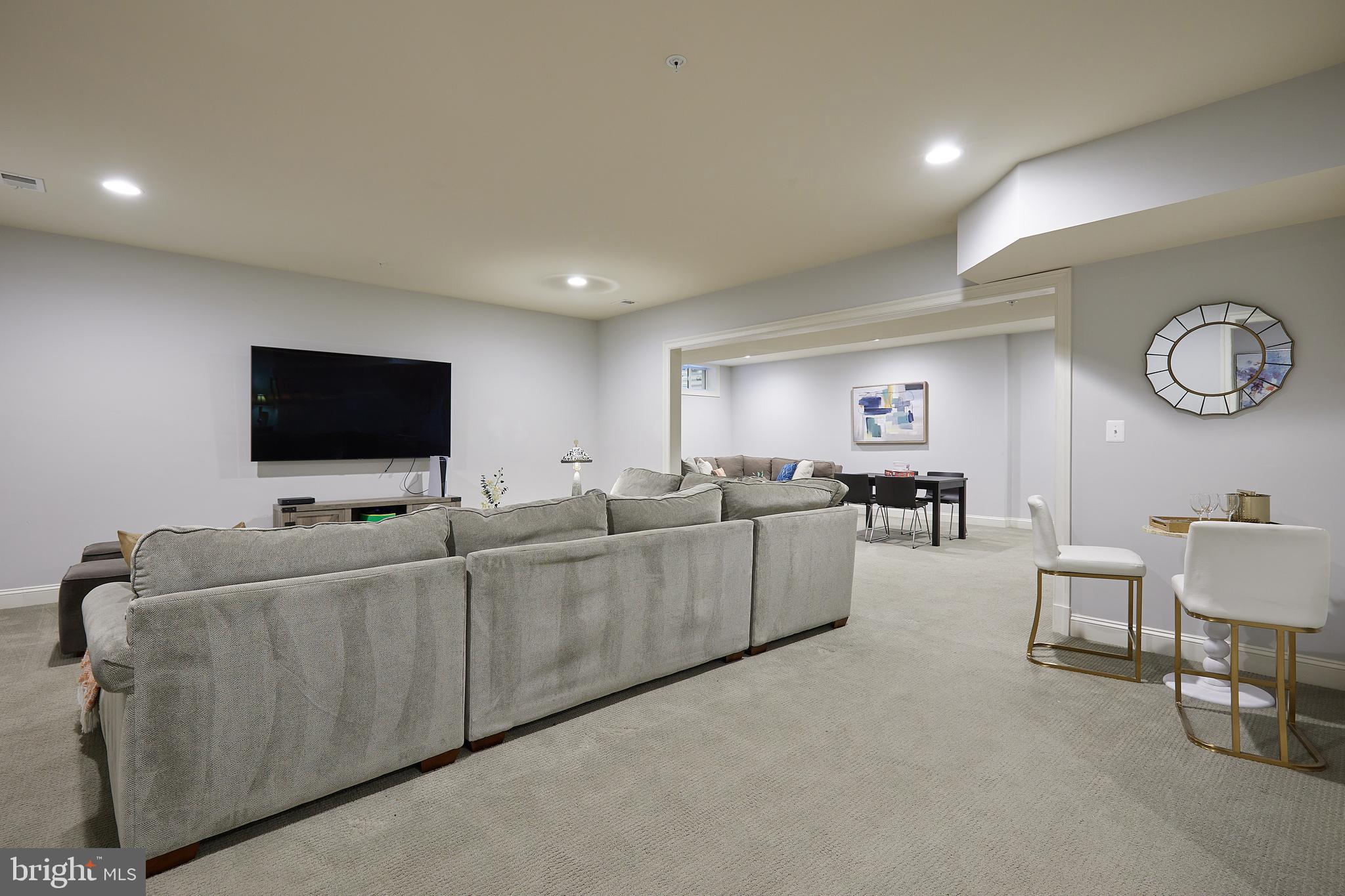 GLEN ECHO HEIGHTS - Residential