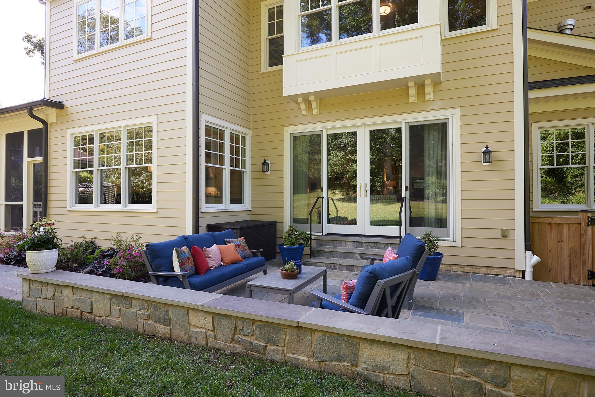 GLEN ECHO HEIGHTS - Residential