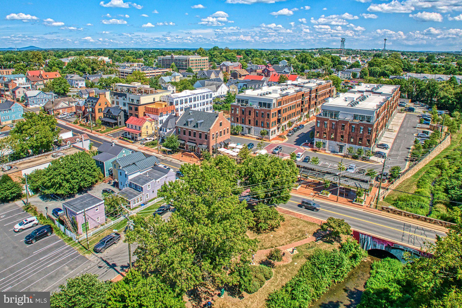 KING STREET STATION CONDO - Residential