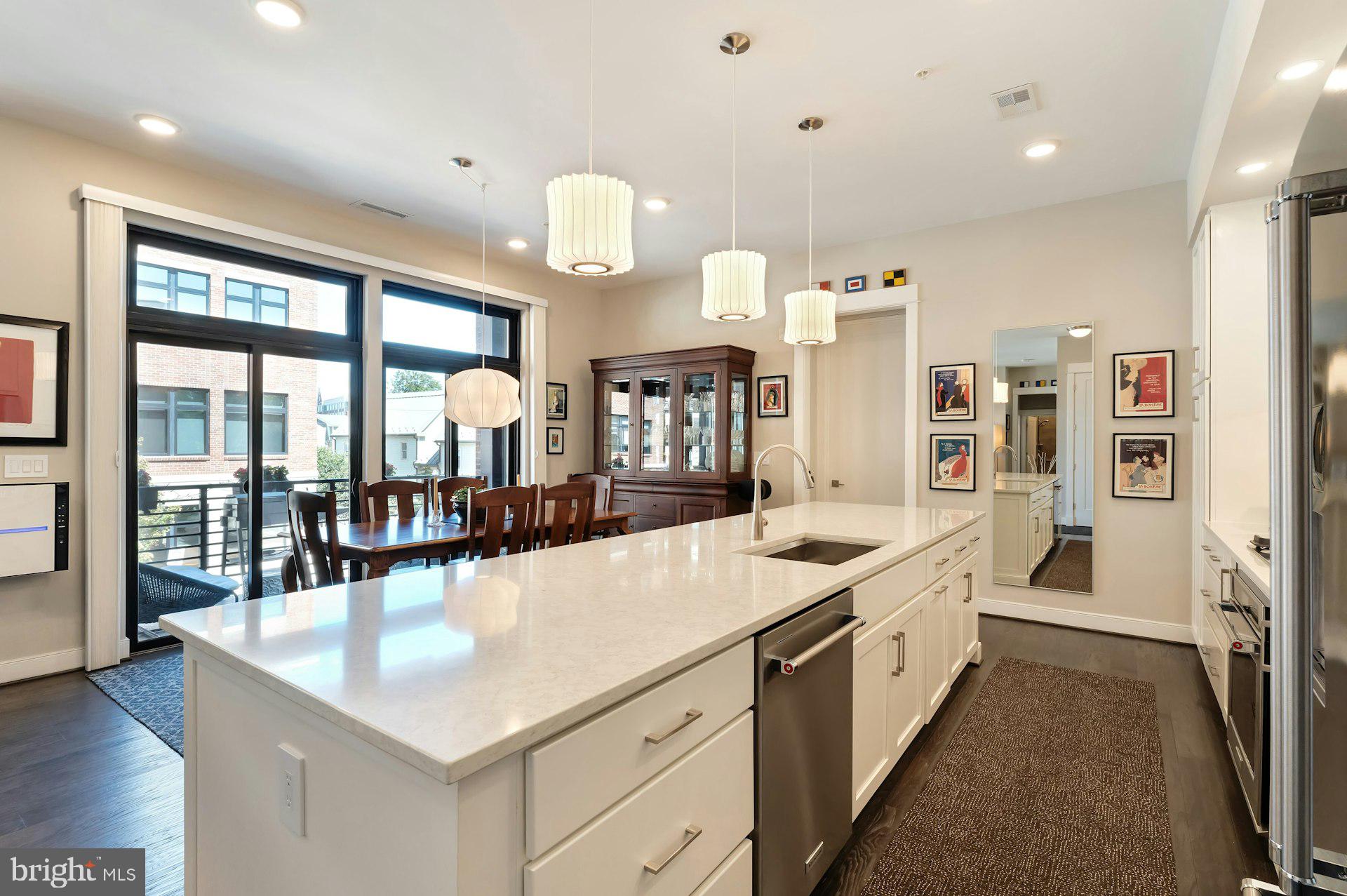 KING STREET STATION CONDO - Residential