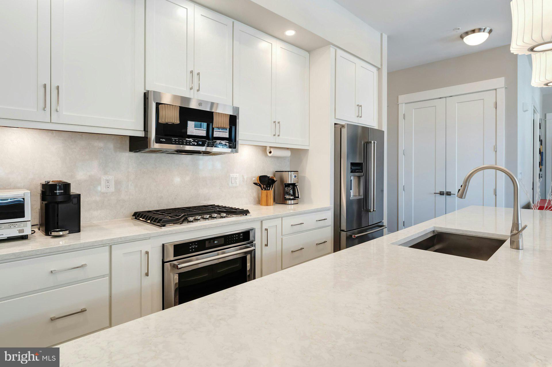 KING STREET STATION CONDO - Residential