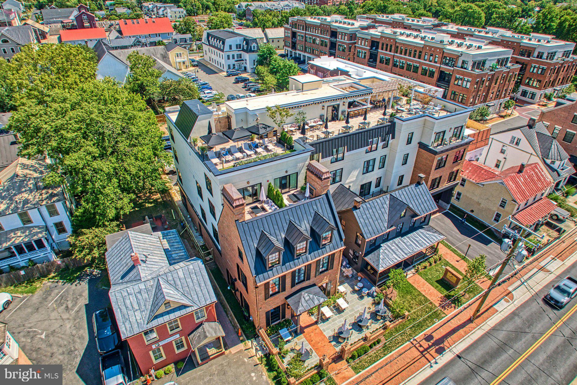 KING STREET STATION CONDO - Residential