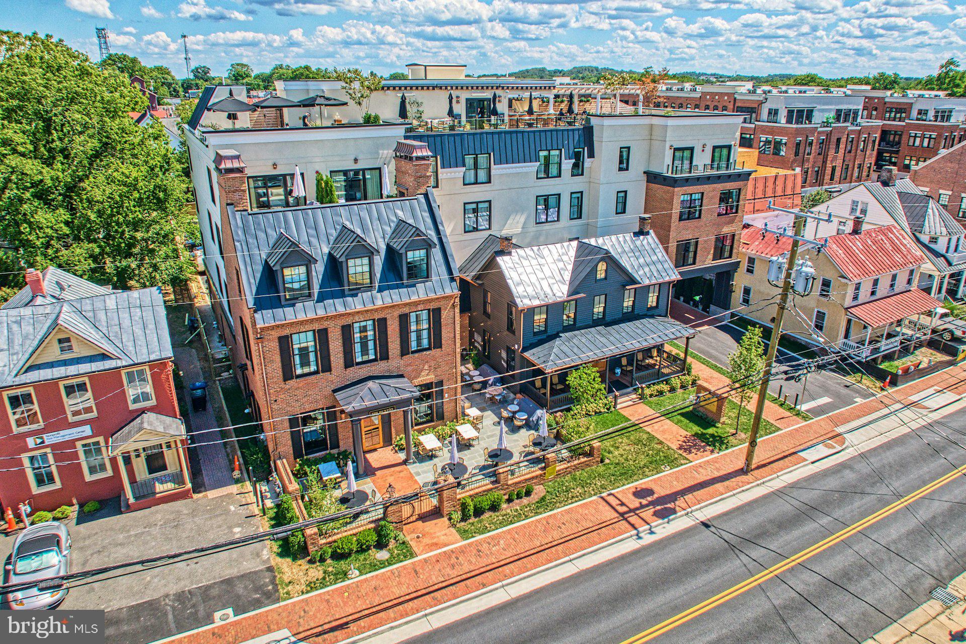 KING STREET STATION CONDO - Residential