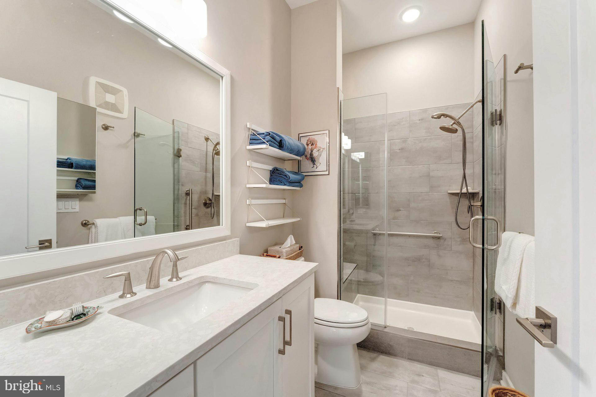 KING STREET STATION CONDO - Residential