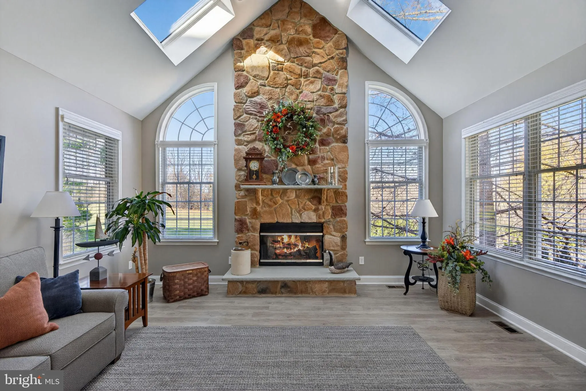 Macungie, Pennsylvania 18062, United States, 4 Bedrooms Bedrooms, ,4 BathroomsBathrooms,Residential,Pending,245279