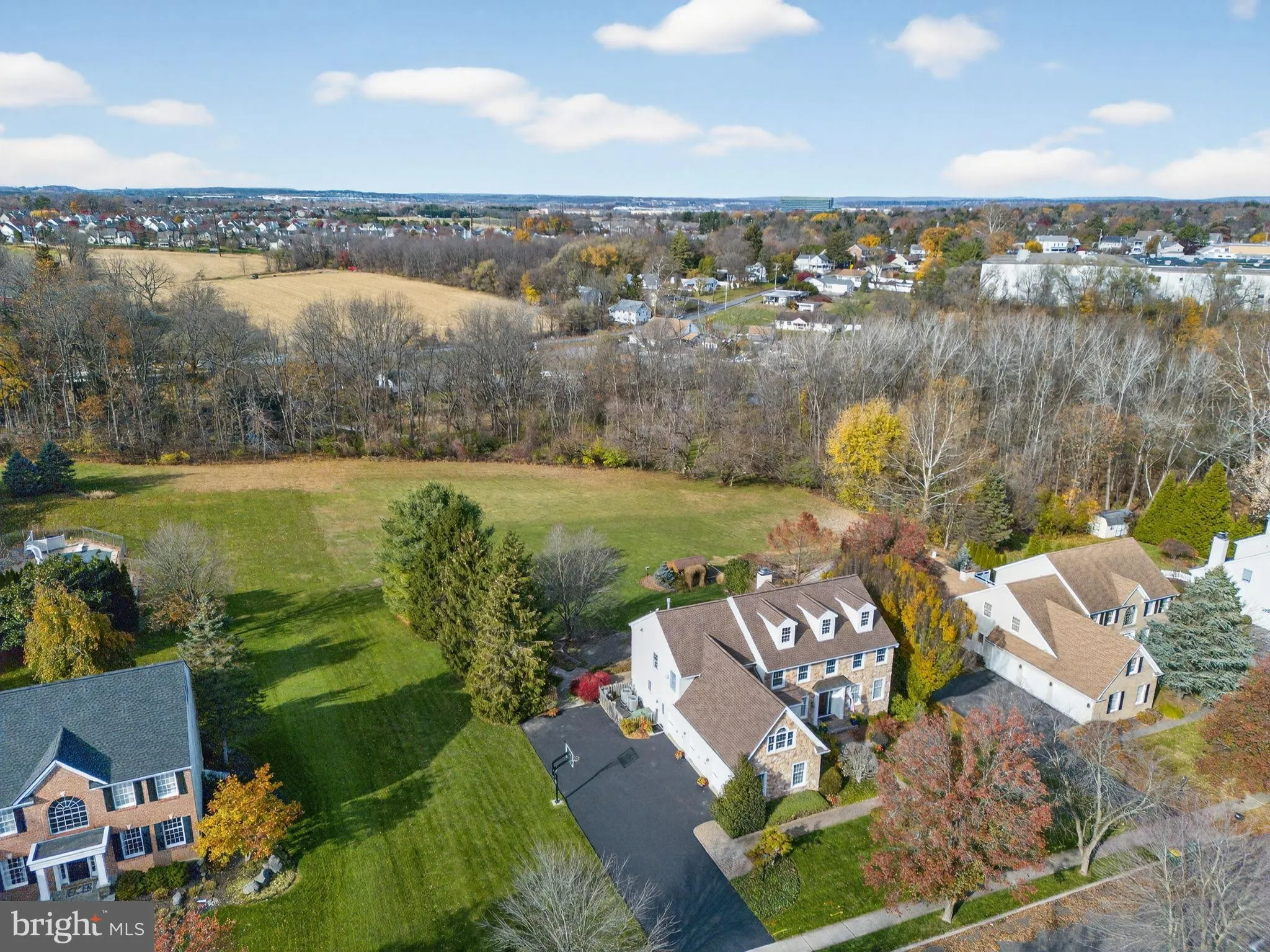 Macungie, Pennsylvania 18062, United States, 4 Bedrooms Bedrooms, ,4 BathroomsBathrooms,Residential,Pending,245279