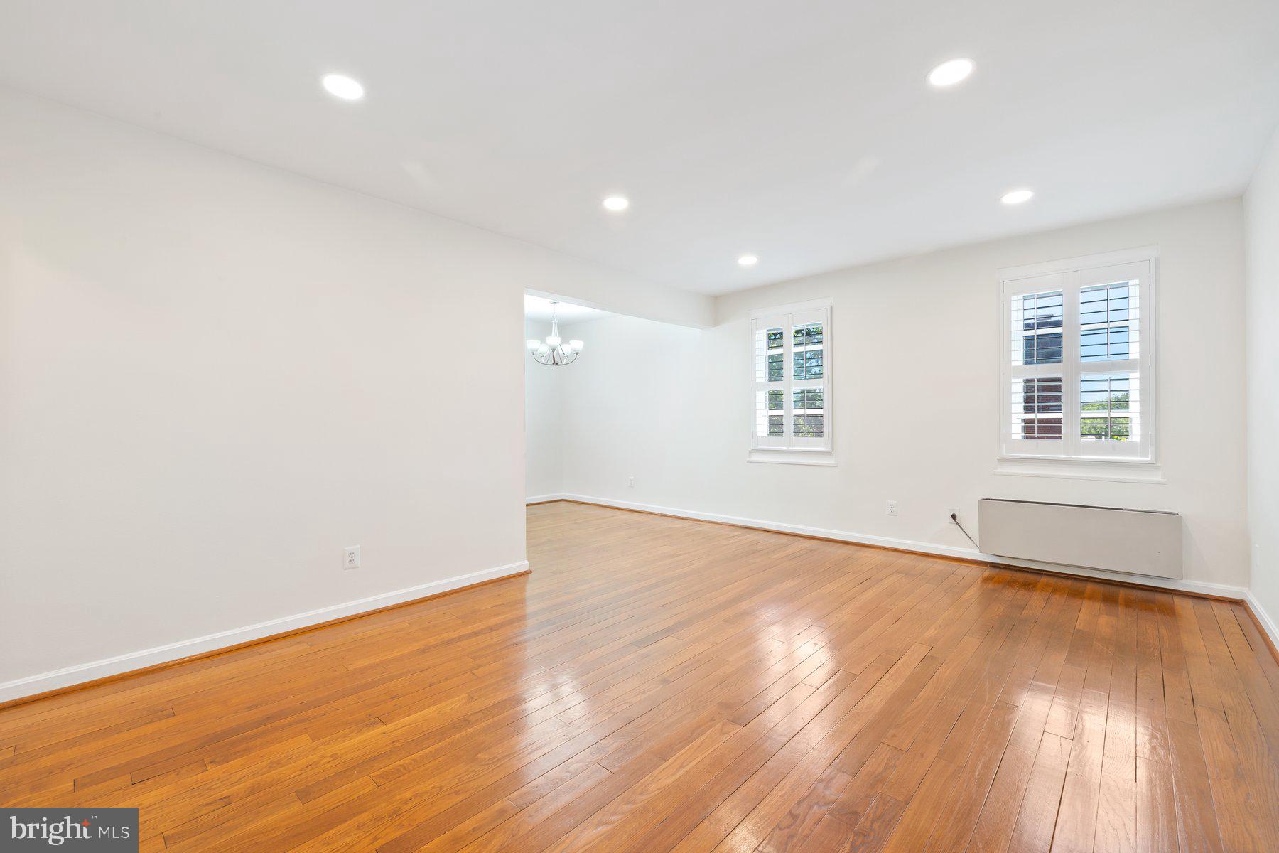 4822 CHEVY CHASE DRIVE 4822-3