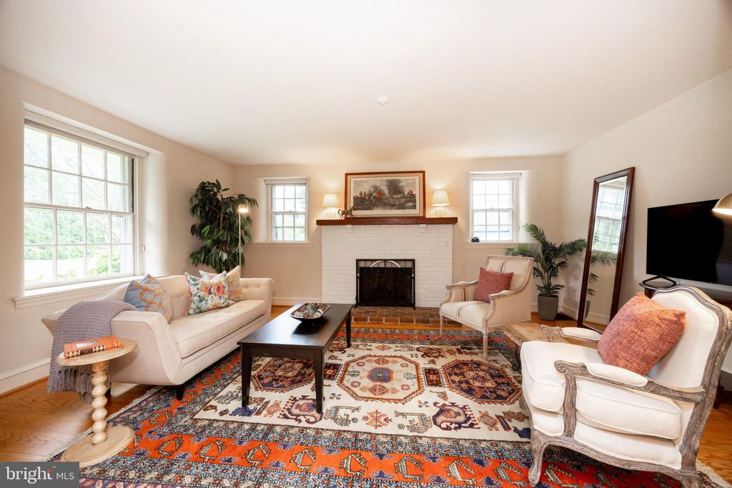 Photo of 724 W Nields Street, WEST CHESTER, PA 19382 (MLS # PACT2109448)