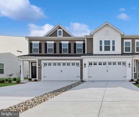 Townhouse For Sale - 12680 Drum Creek Way<br/> SELBYVILLE, DE 19975