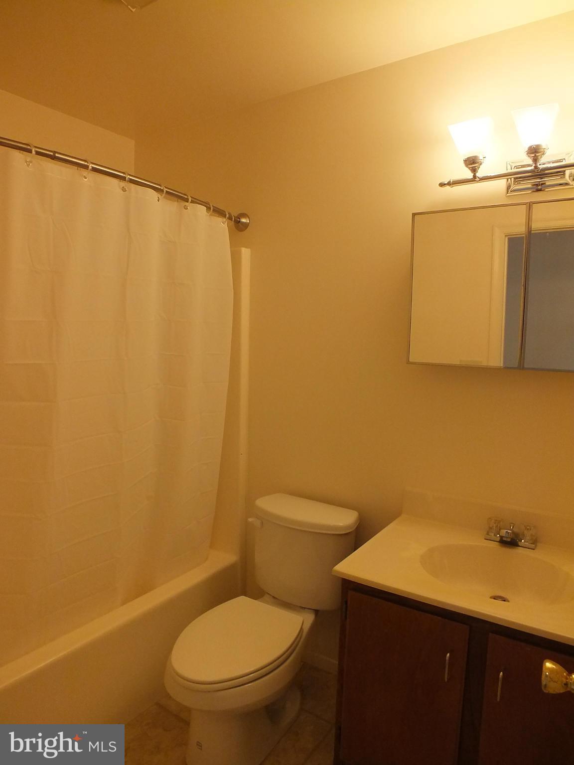 GREENS OF WESTMINSTER - Residential Lease