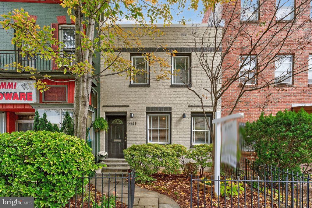 Photo of 2261 12th Street NW, WASHINGTON, DC 20009 (MLS # DCDC2224616)