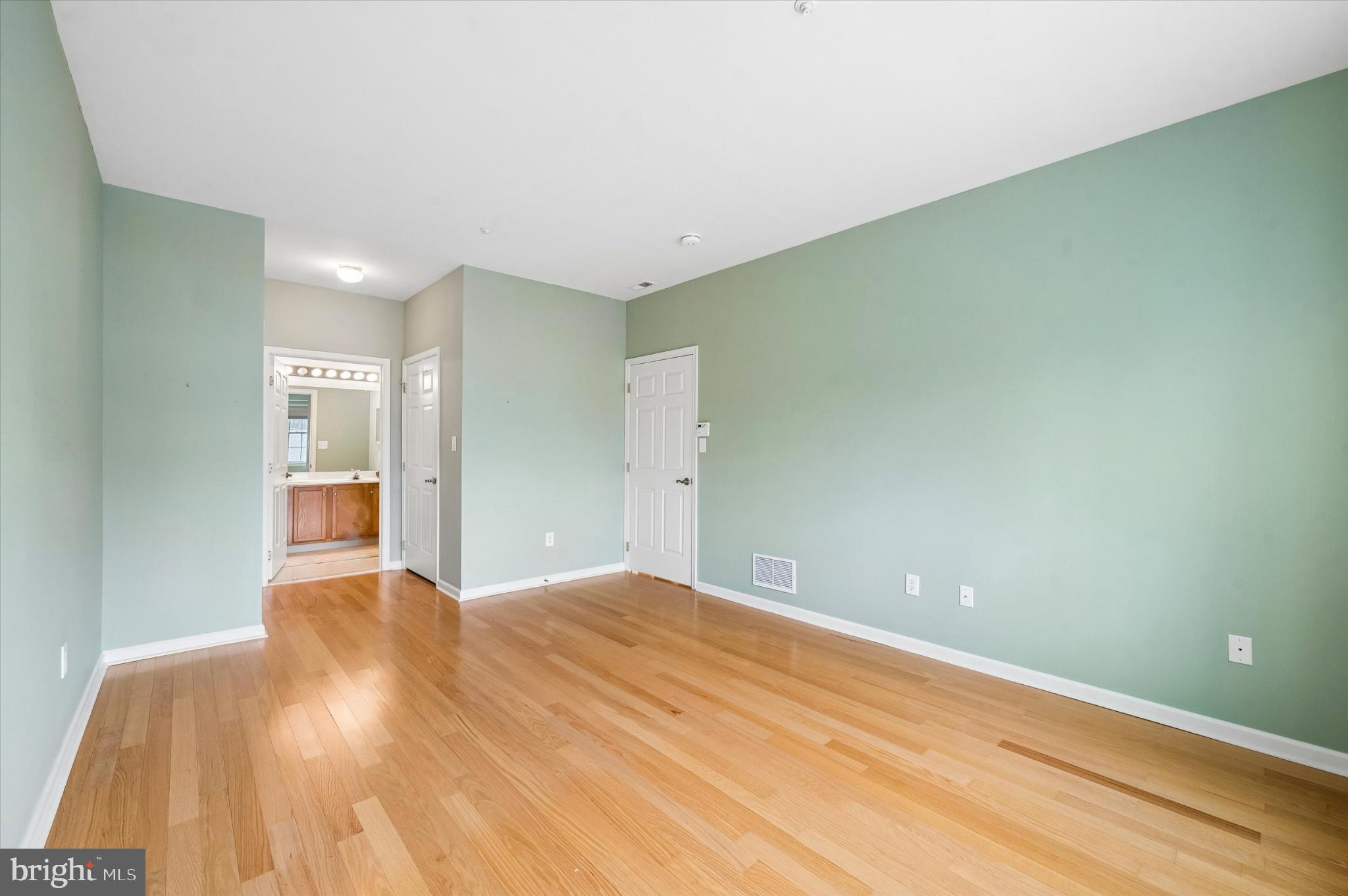 GOLFVIEW - Residential