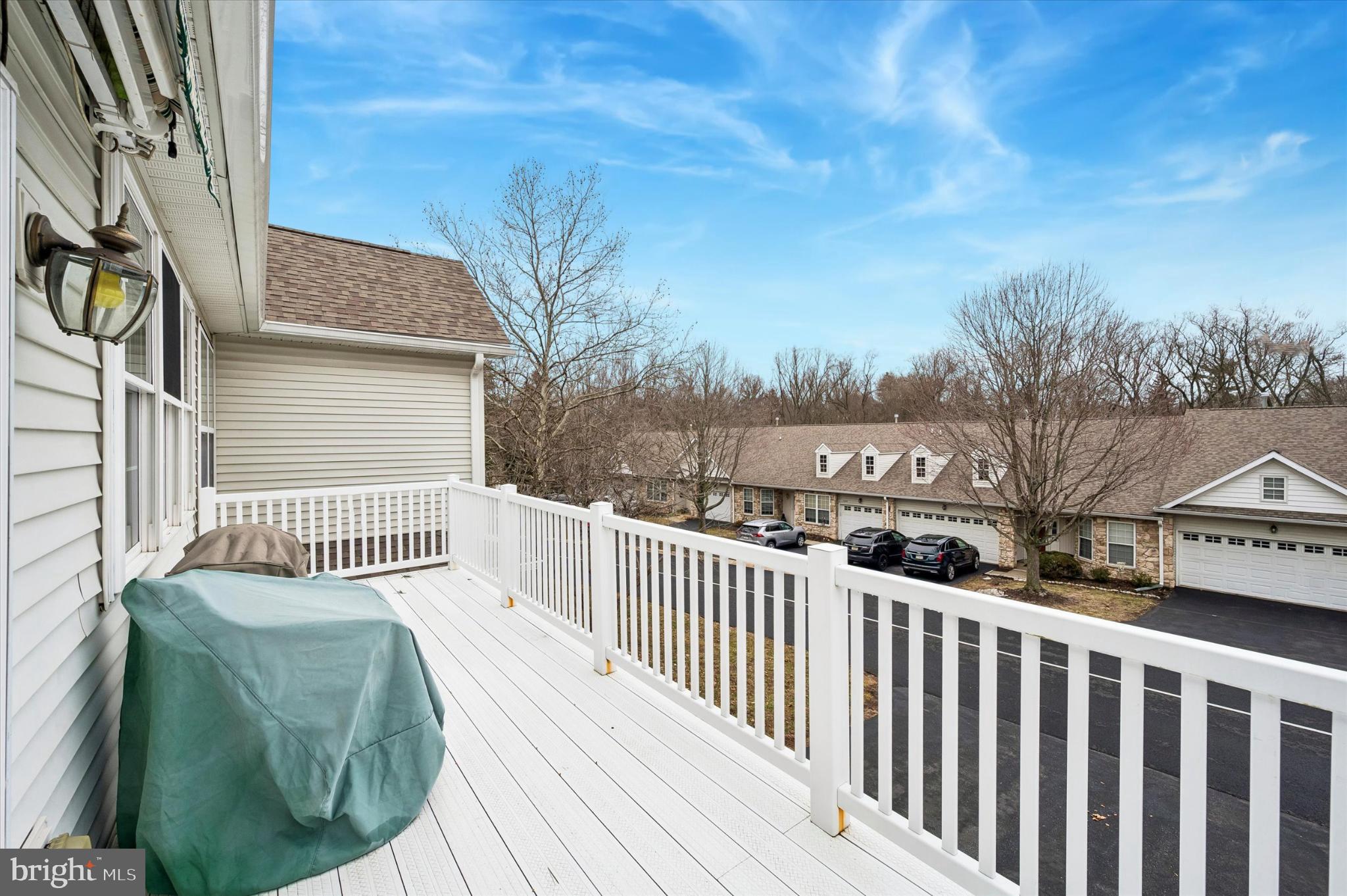 GOLFVIEW - Residential