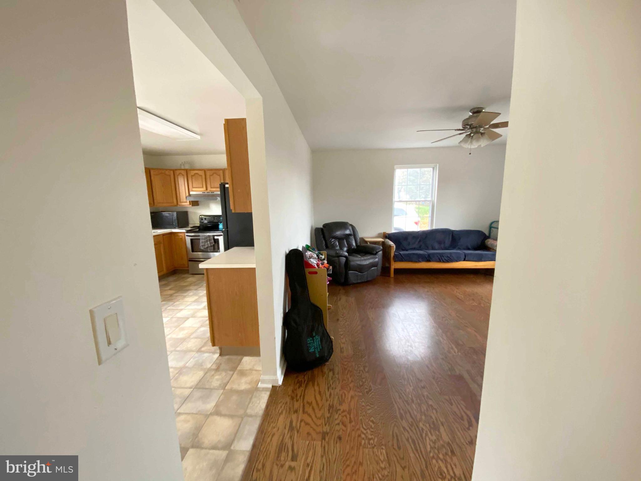 DUTCH LANE - Residential