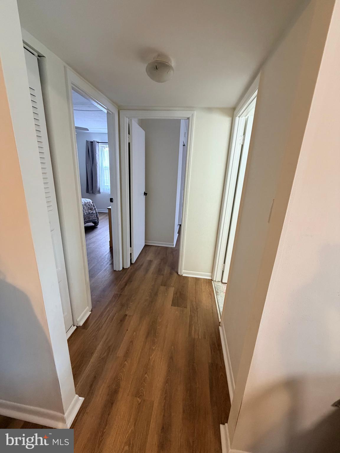 ENGLISH VILLAGE - Residential