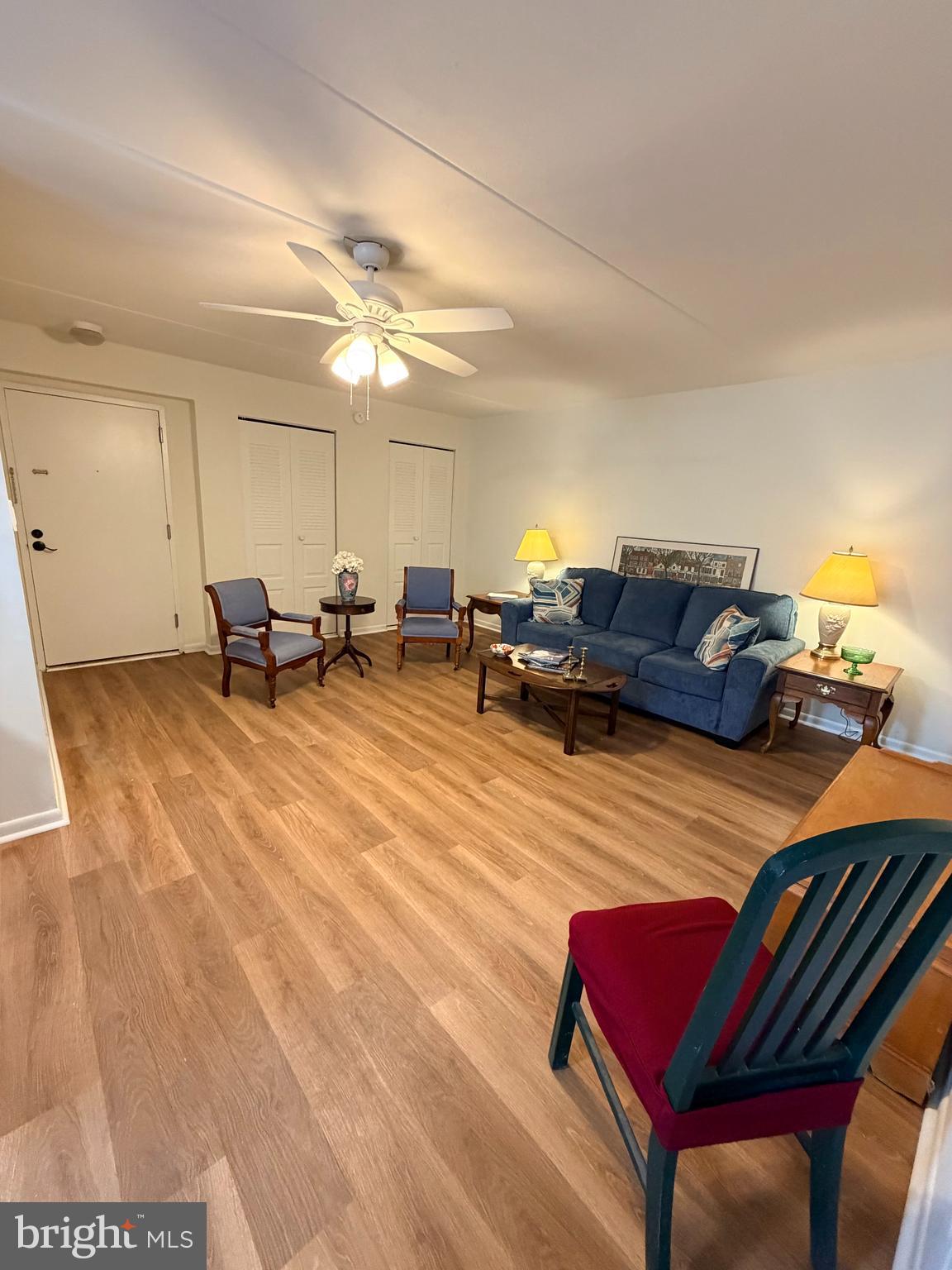 ENGLISH VILLAGE - Residential