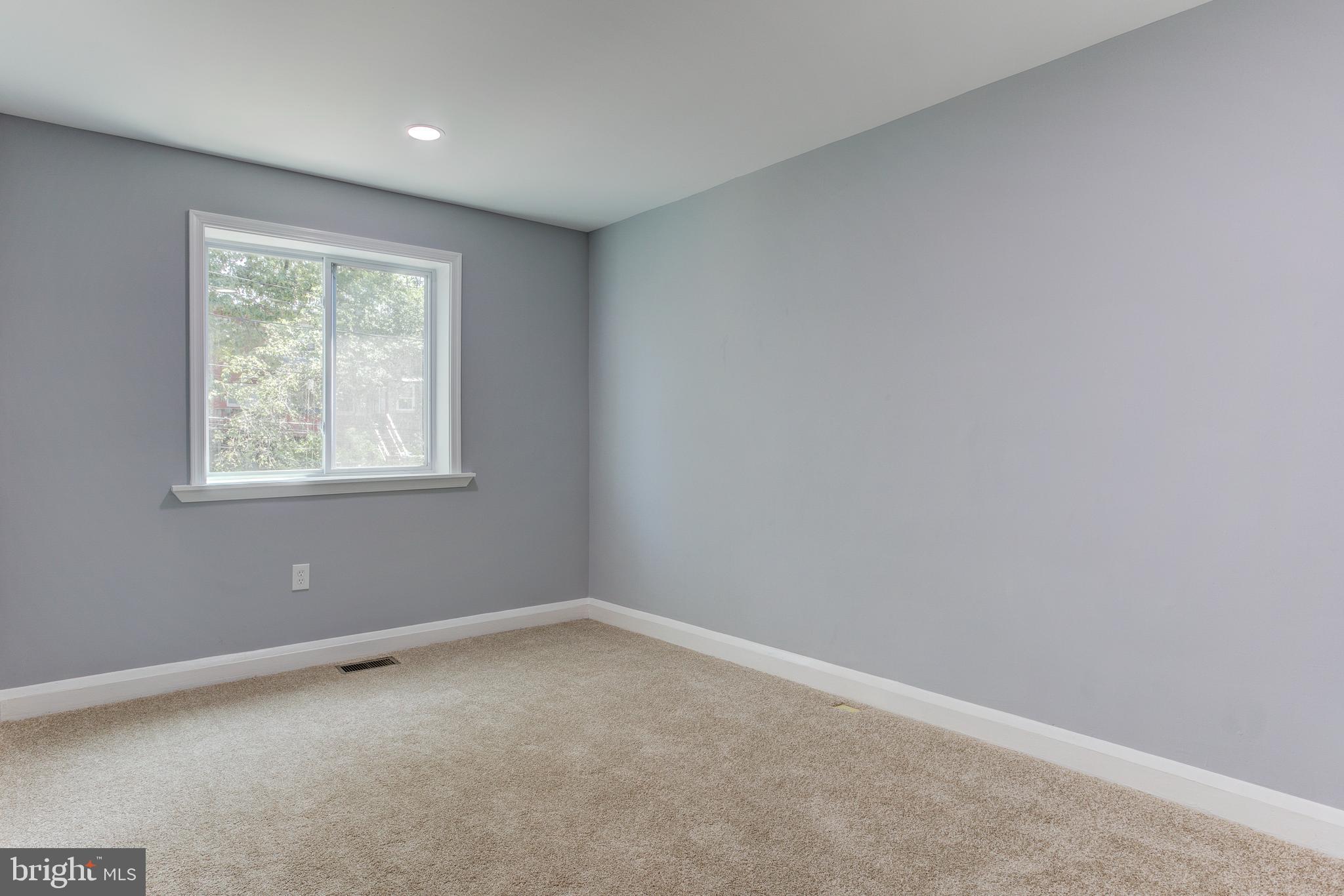 BROOKLYN - Residential