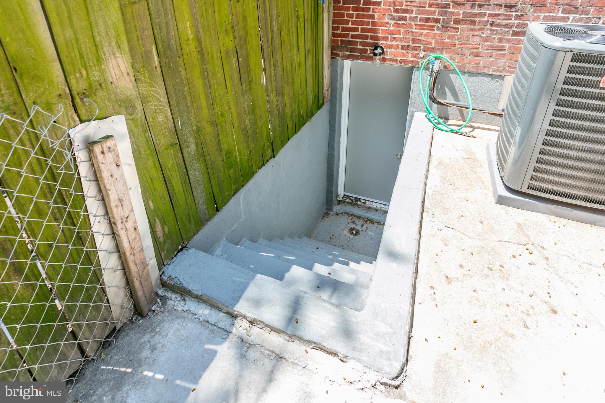 BROOKLYN - Residential