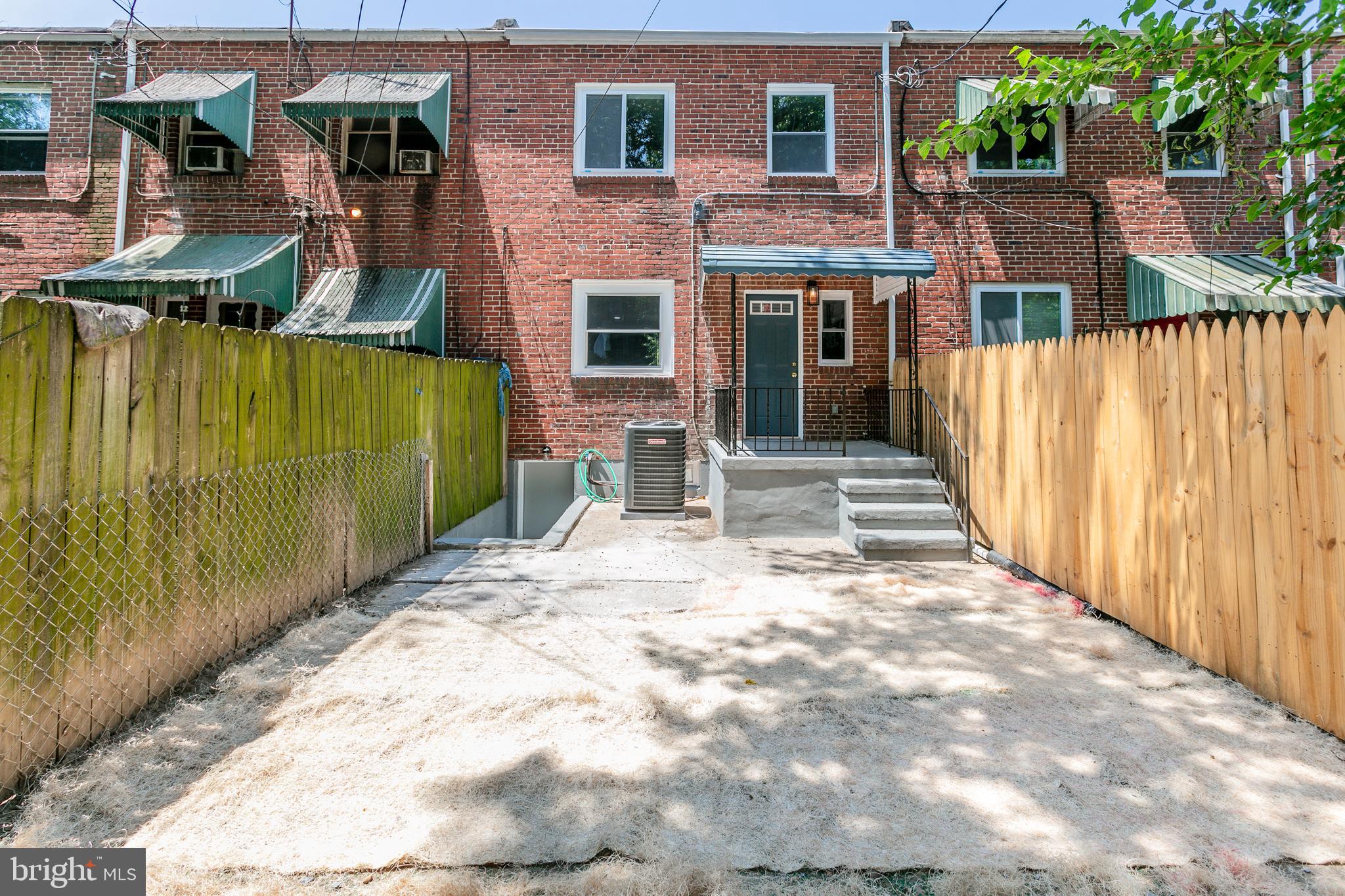 BROOKLYN - Residential