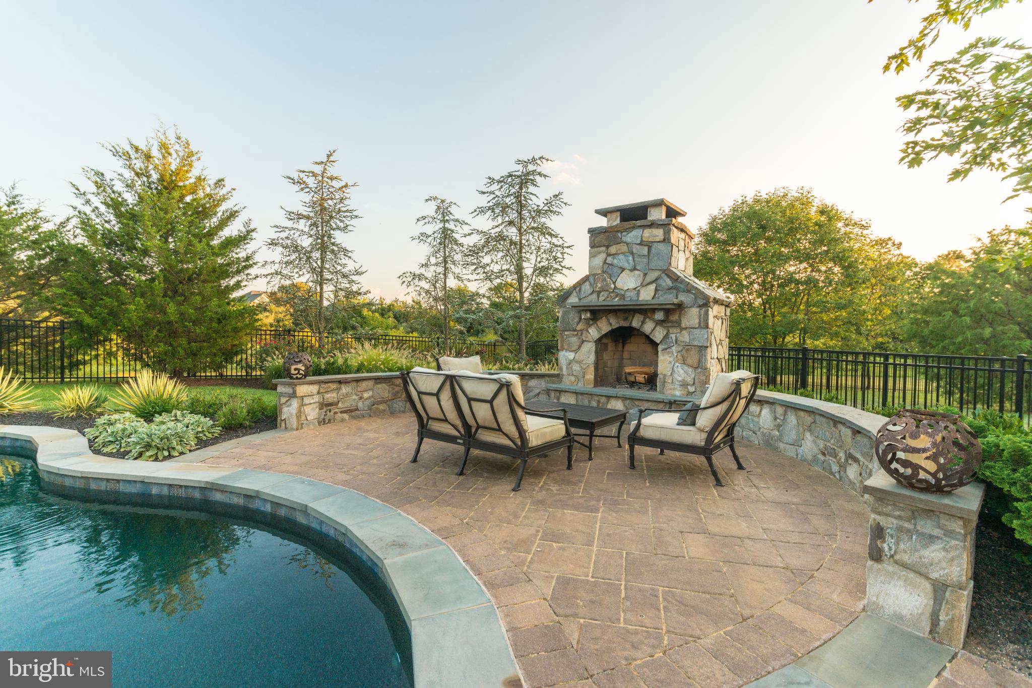 TALL CEDAR ESTATES - Residential