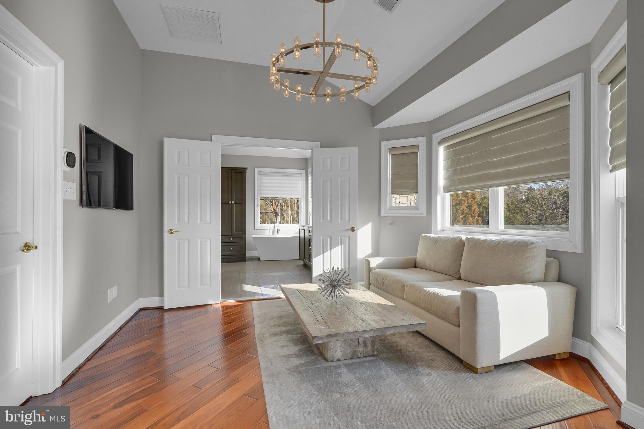 TALL CEDAR ESTATES - Residential