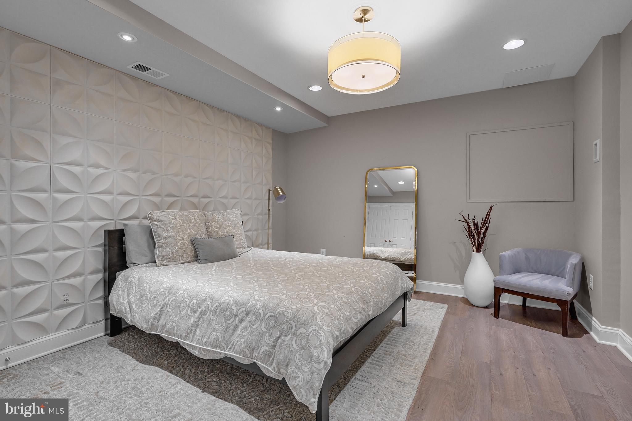 TALL CEDAR ESTATES - Residential