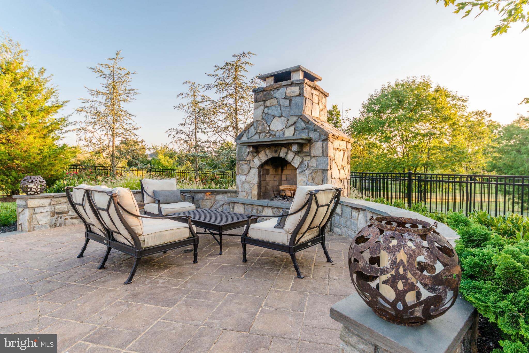 TALL CEDAR ESTATES - Residential