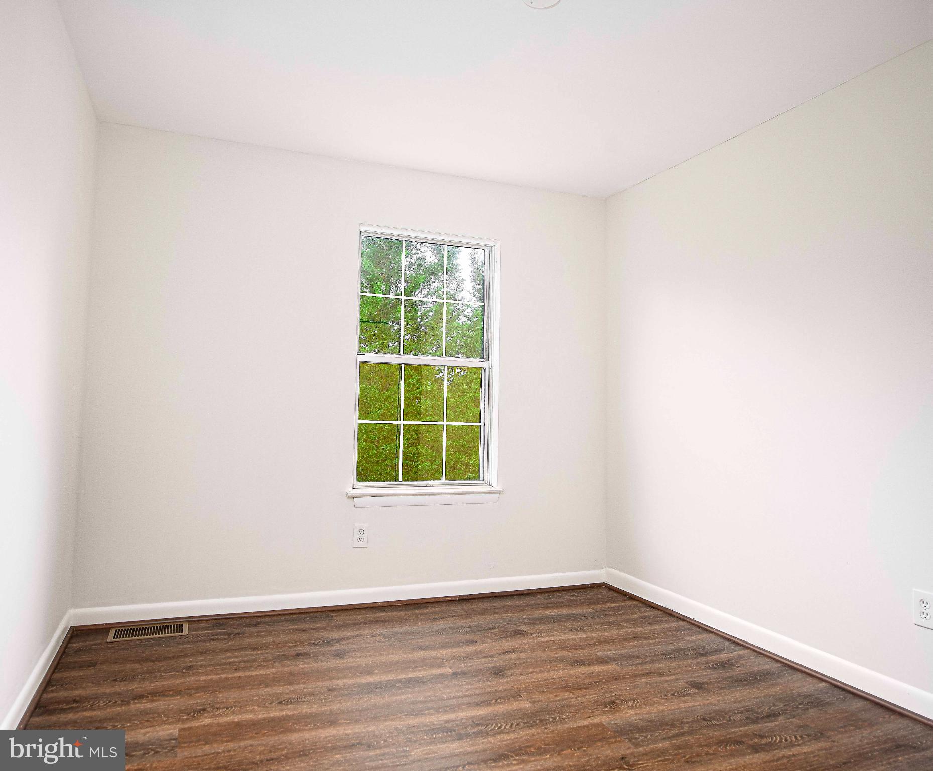 MILFORD MILL - Residential