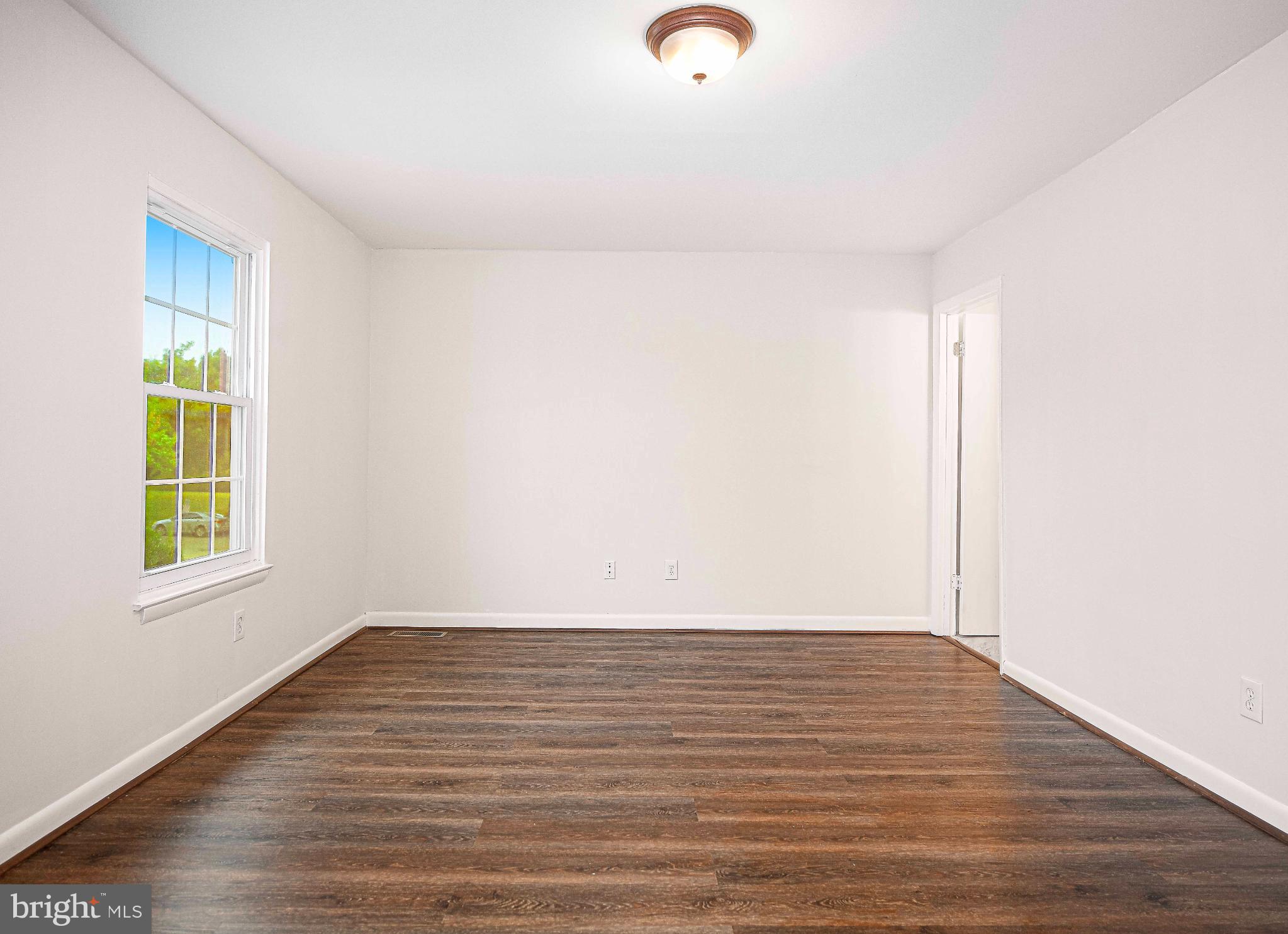 MILFORD MILL - Residential