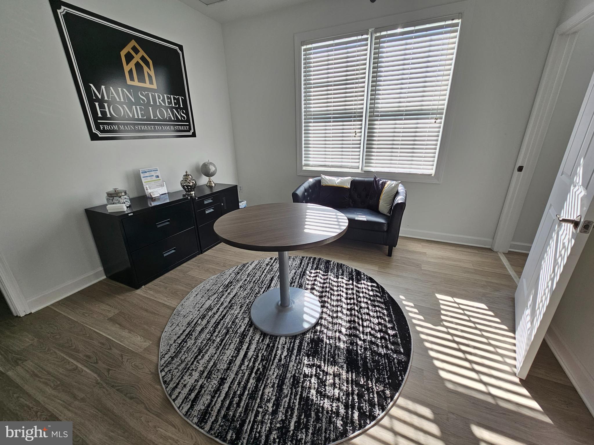 17577 NASSAU COMMONS BOULEVARD 201