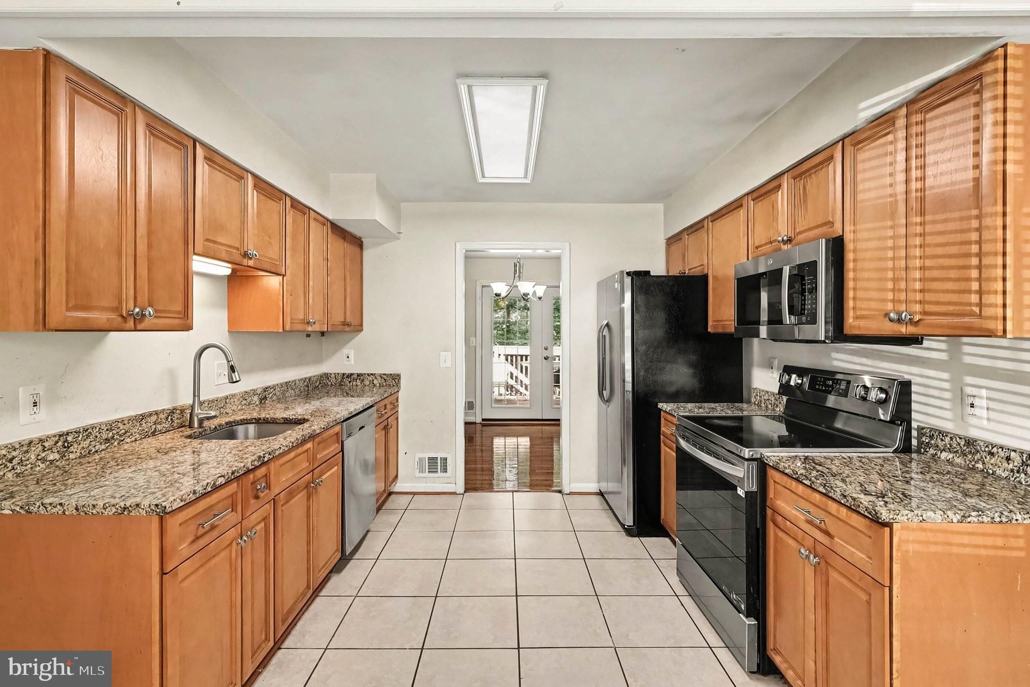 7558 REMINGTON ROAD