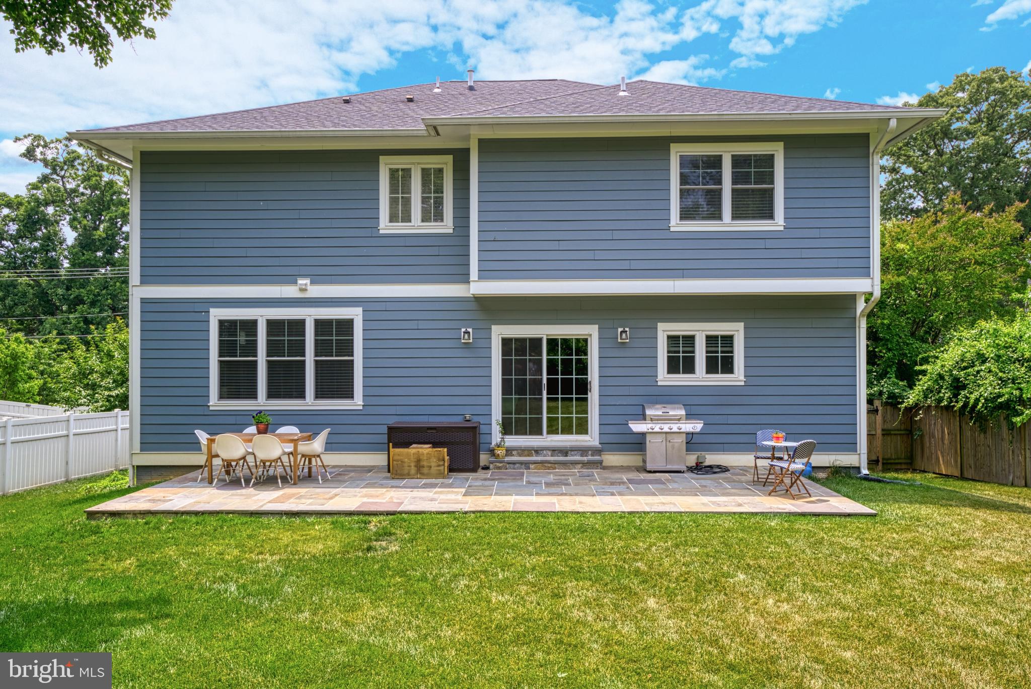 PIMMIT HILLS - Residential