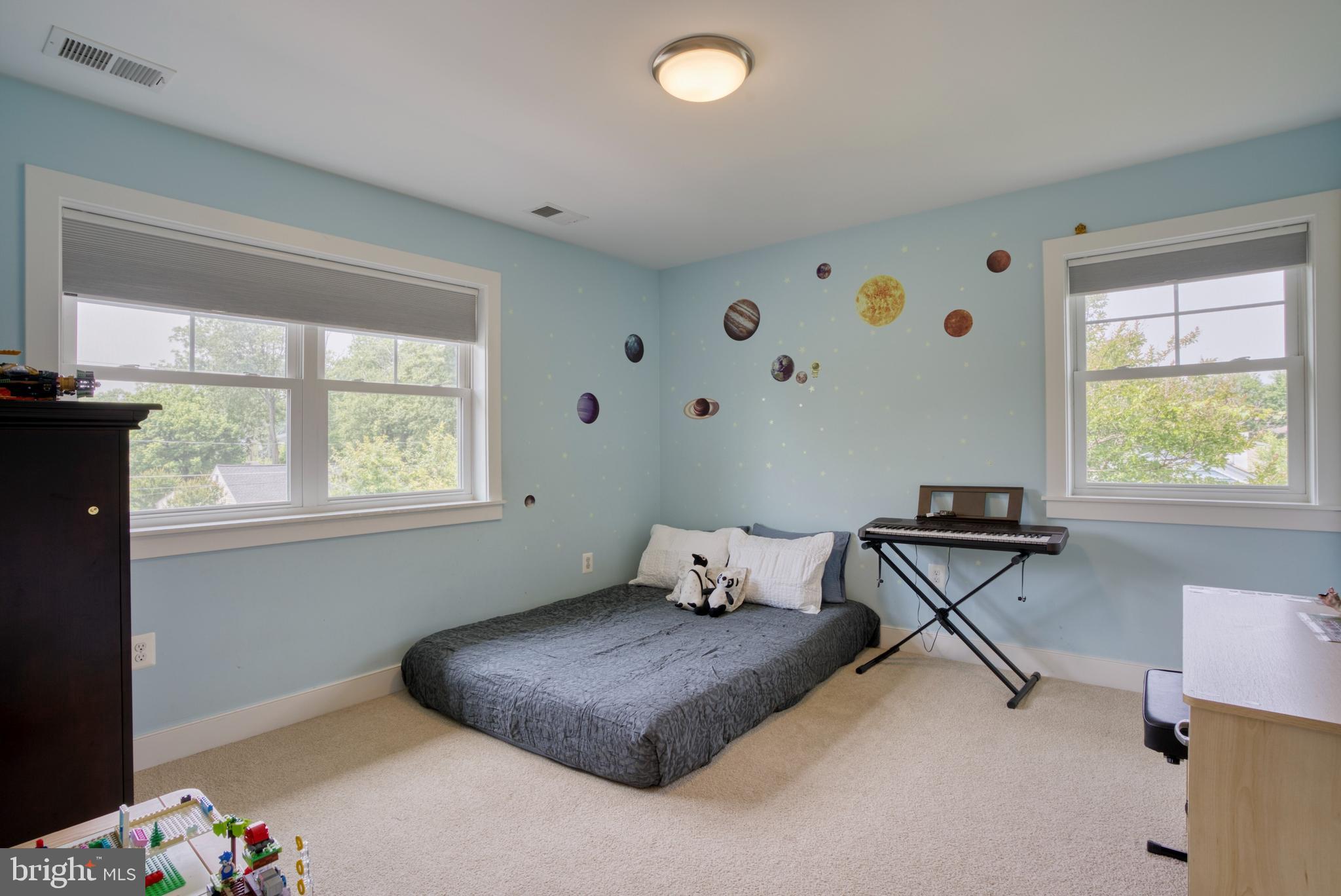 PIMMIT HILLS - Residential