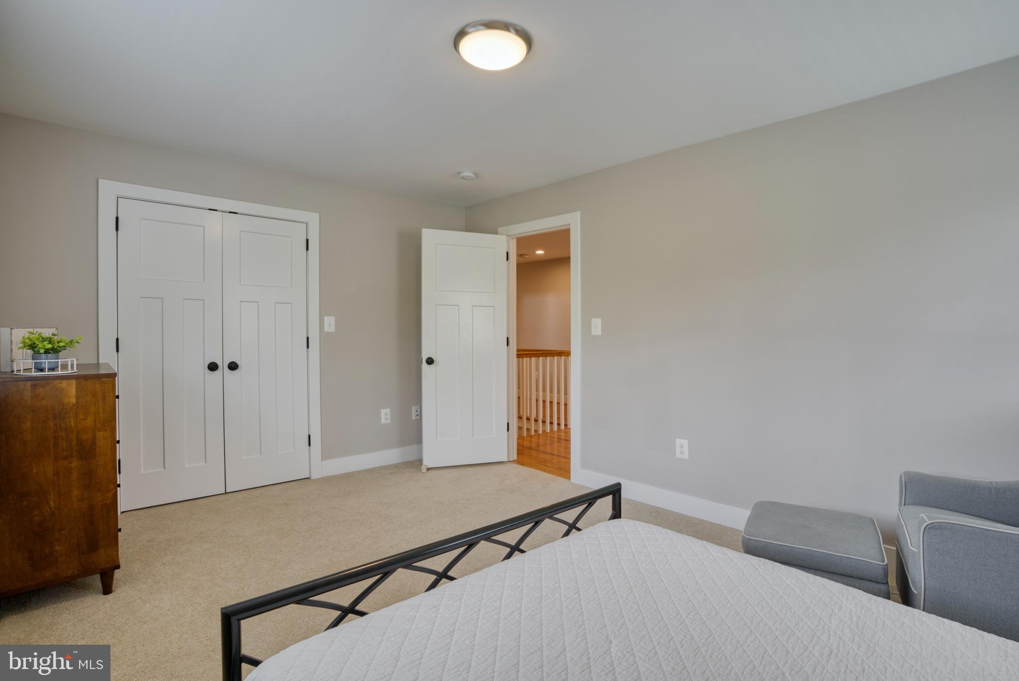 PIMMIT HILLS - Residential