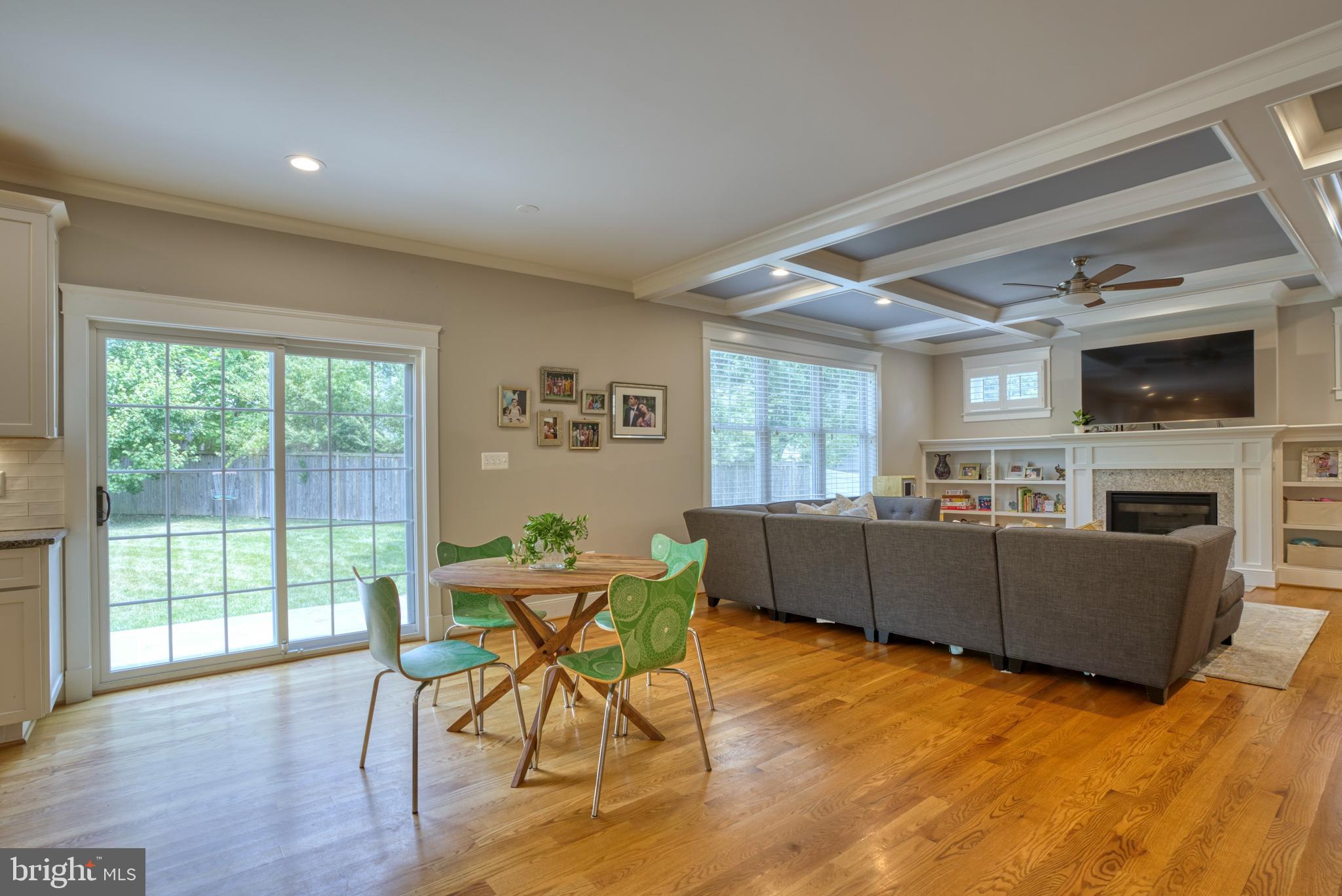 PIMMIT HILLS - Residential