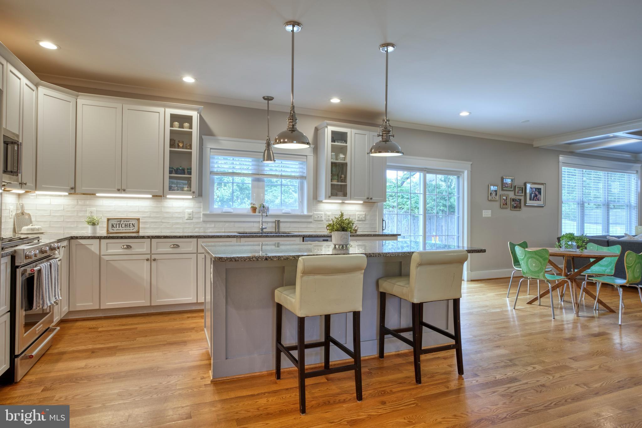 PIMMIT HILLS - Residential