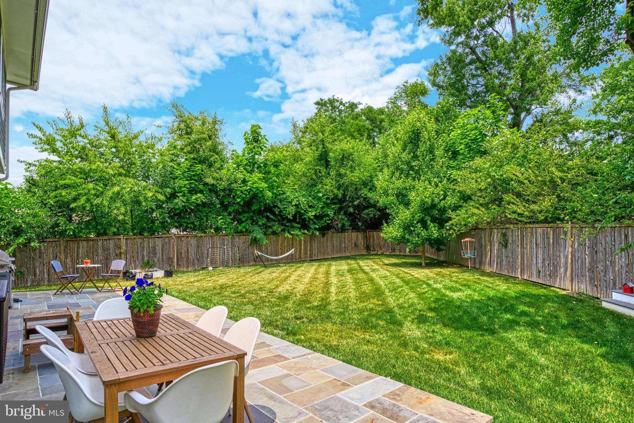 PIMMIT HILLS - Residential