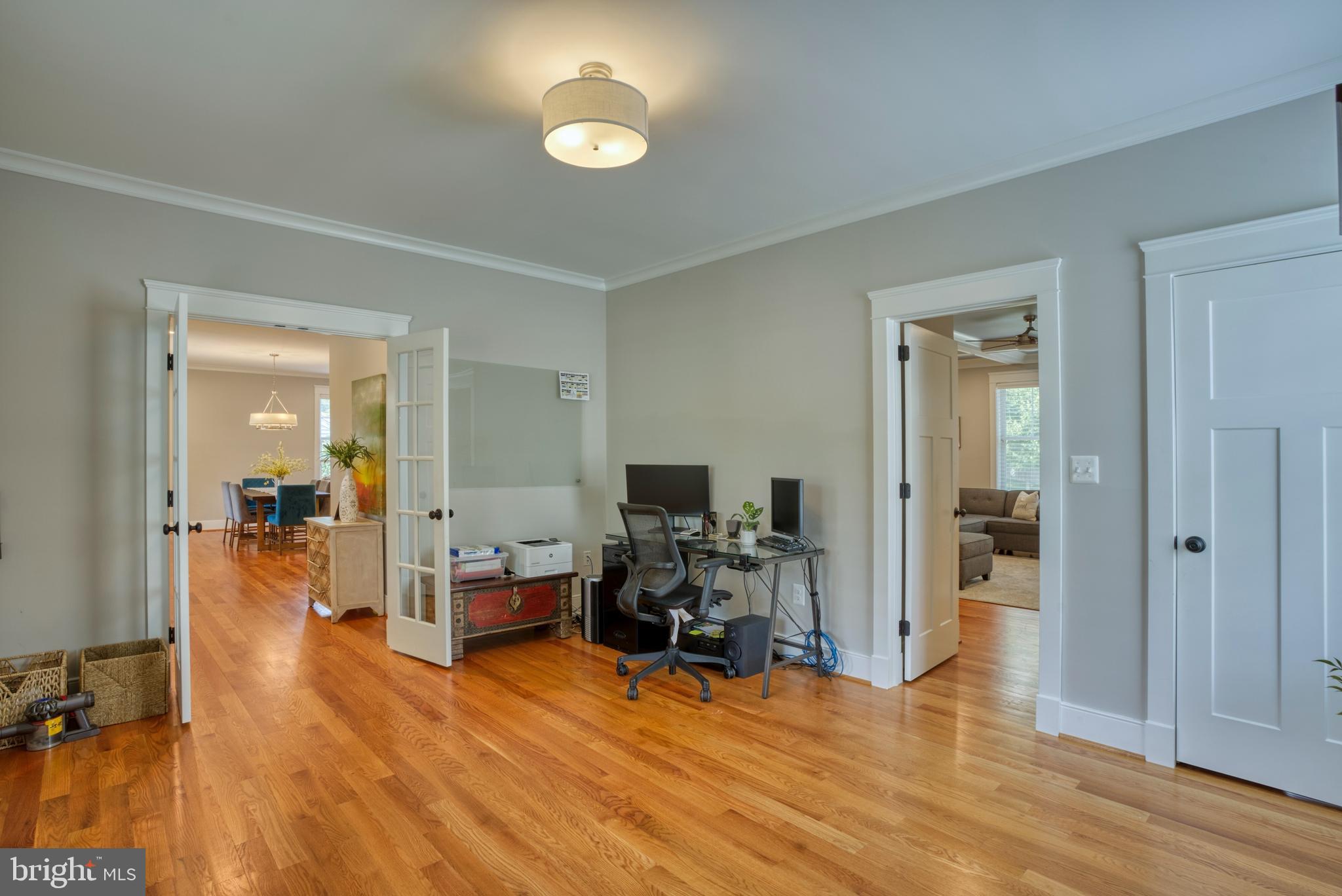 PIMMIT HILLS - Residential