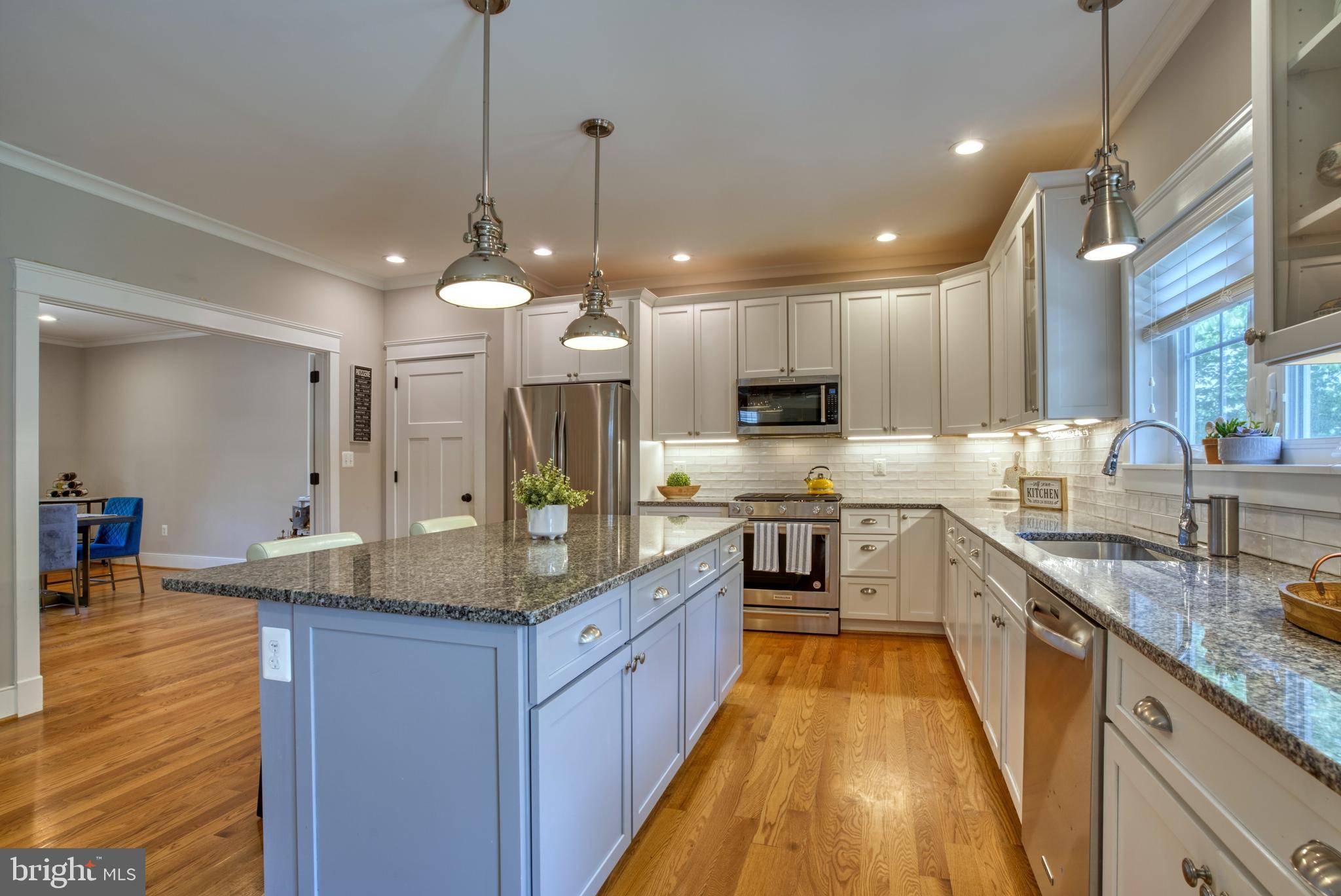 PIMMIT HILLS - Residential