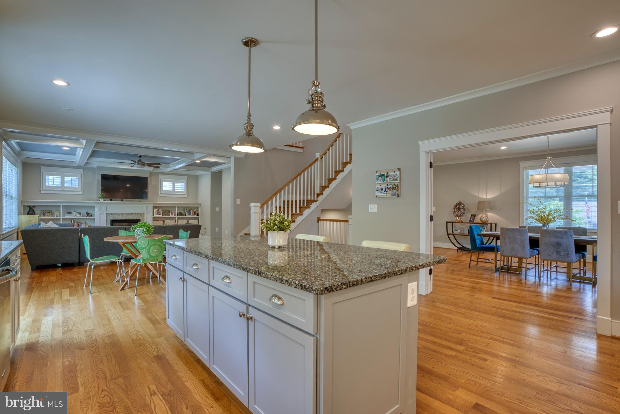 PIMMIT HILLS - Residential