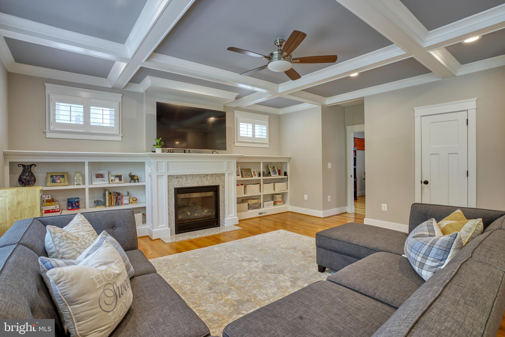 PIMMIT HILLS - Residential