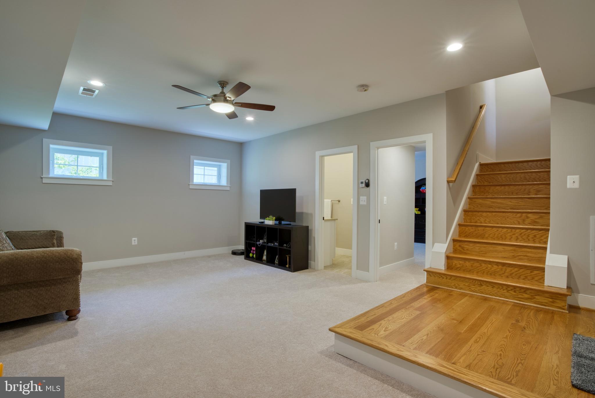 PIMMIT HILLS - Residential