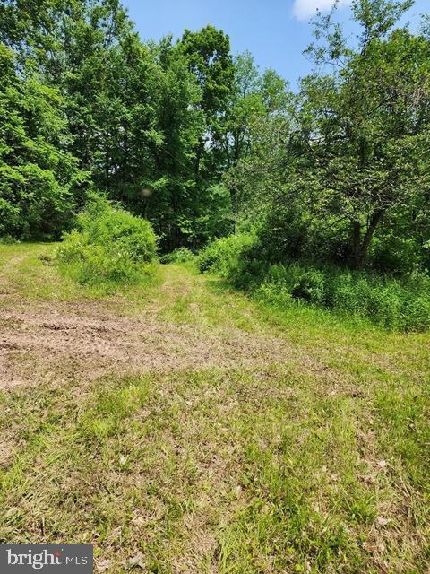 302 JAKES LANE/MASON HILL ROAD